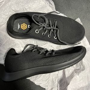 Women’s Dykhmate work shoes Size 7.5